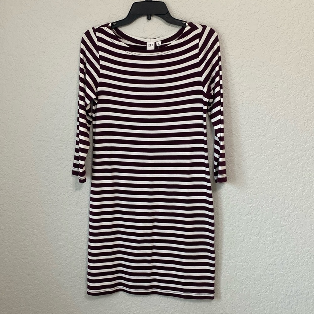 NWT Gap Modern Boatneck Striped Dress Purple White 3/4 Sleeve
